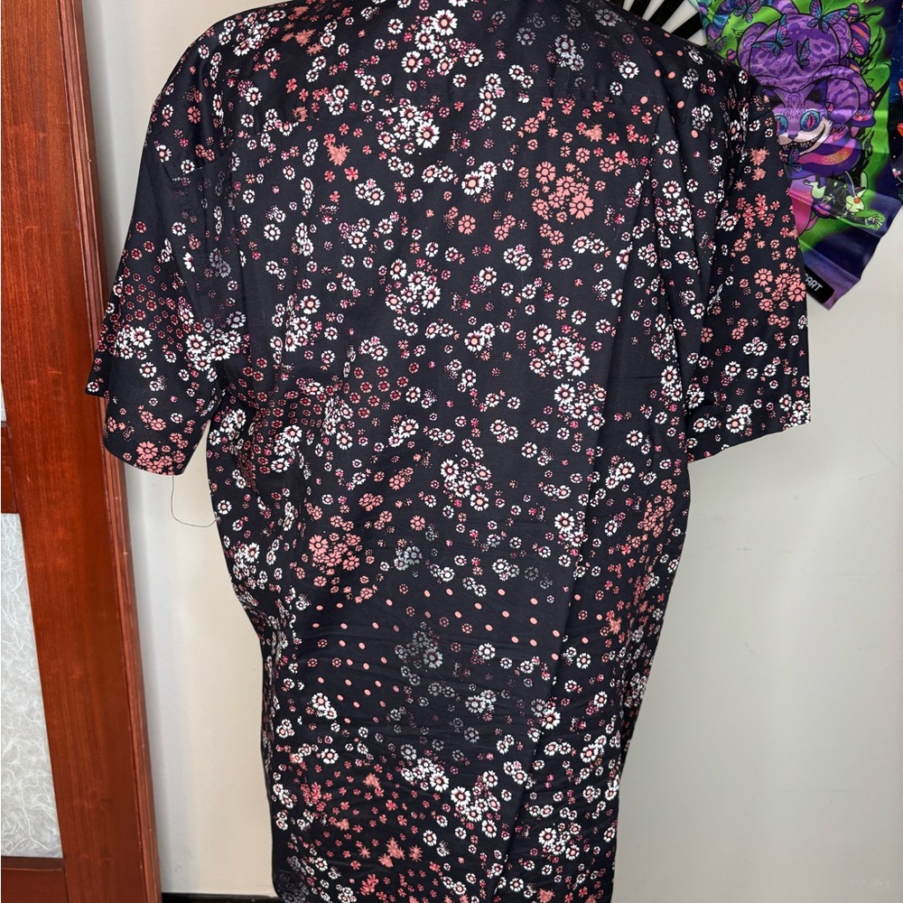 GBG Los Angeles Black and Red Floral Men's Shirt